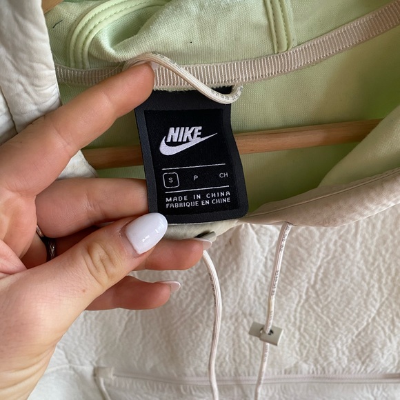 Nike Lab Tech Pack Hoodie - Phantom - Picture 2 of 3